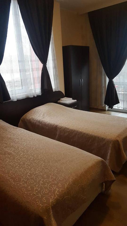 Guest House Chinar 08 Kirkowo Zewnętrze zdjęcie