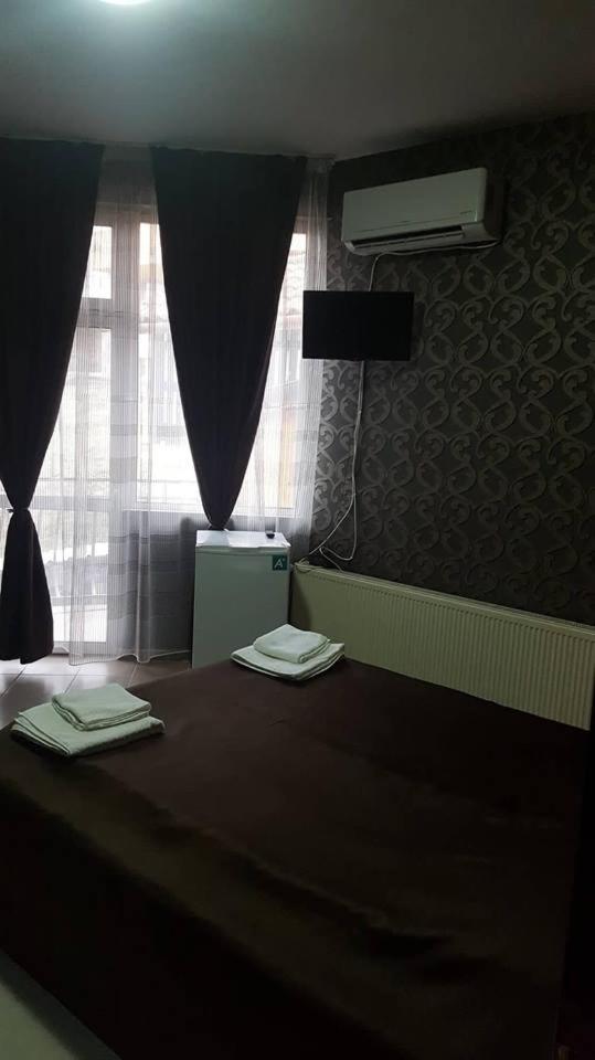 Guest House Chinar 08 Kirkowo Zewnętrze zdjęcie